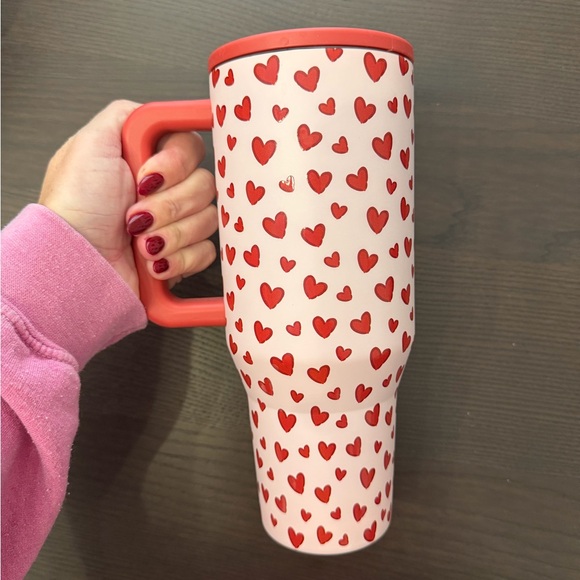 NEW HydroJug Traveler 40oz XOXO Red Pink Heart Pattern - Picture 3 of 3